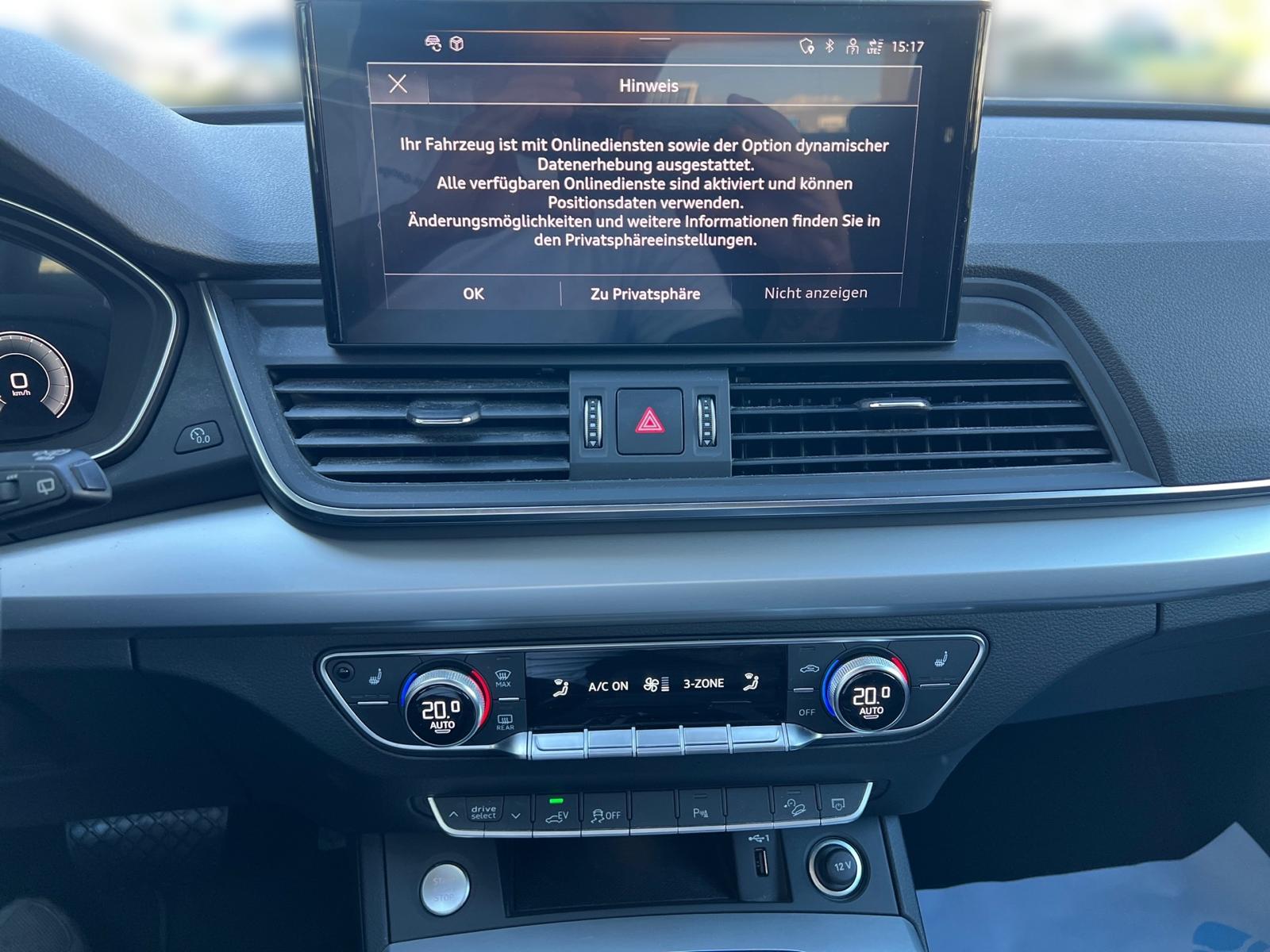 AUDI Q5 50 TFSI e PHEV quattro S-tronic-image-8