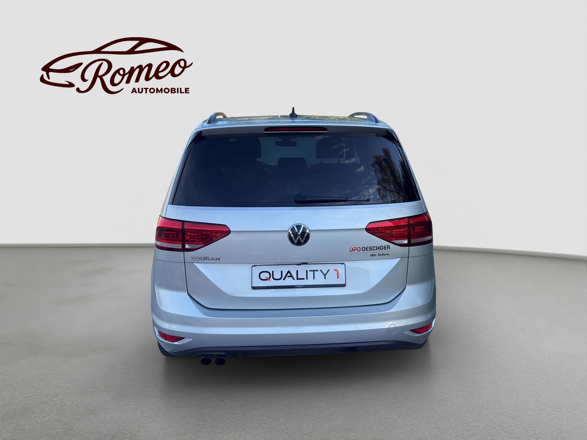 VW Touran 2.0 TDI BlueMotion Technology Comfortline DSG ** Frisch ab MFK und Service ** CH-Auto ** 1. Hand ** AHK ** Dachträger **-image-6