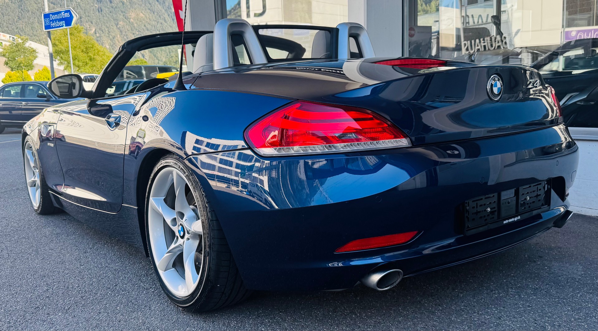 BMW Z4 sDrive35i DKG-image-5