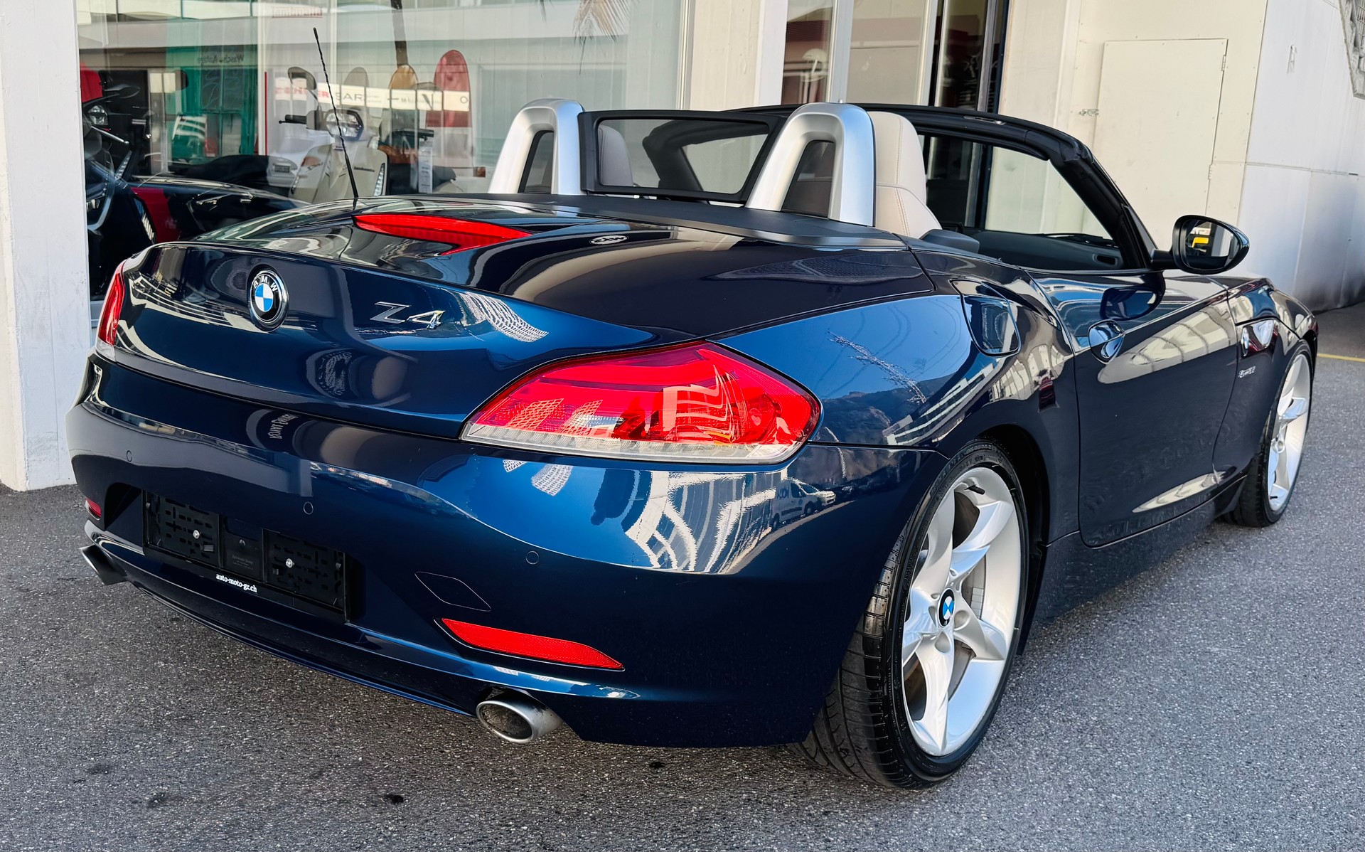 BMW Z4 sDrive35i DKG-image-6