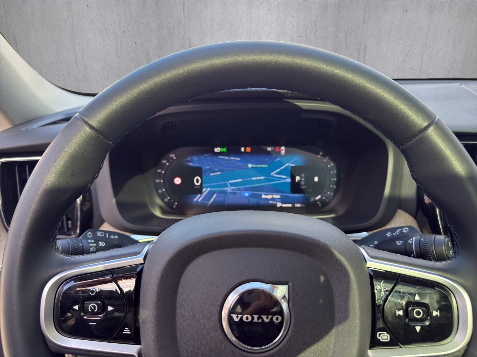 Image VOLVO XC60 XC60 2.0 B5 MH Plus Dark AWD