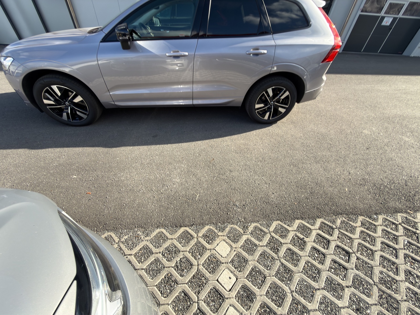 Image VOLVO XC60 XC60 2.0 B5 MH Plus Dark AWD