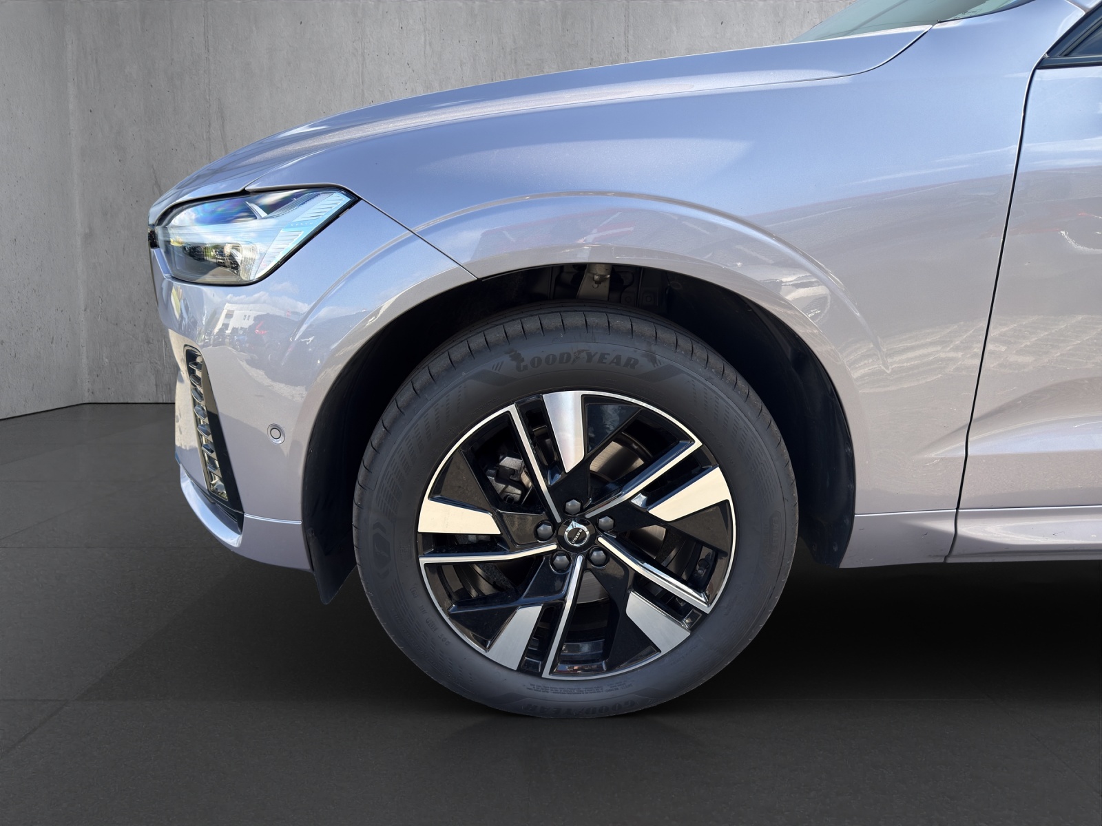 Image VOLVO XC60 XC60 2.0 B5 MH Plus Dark AWD