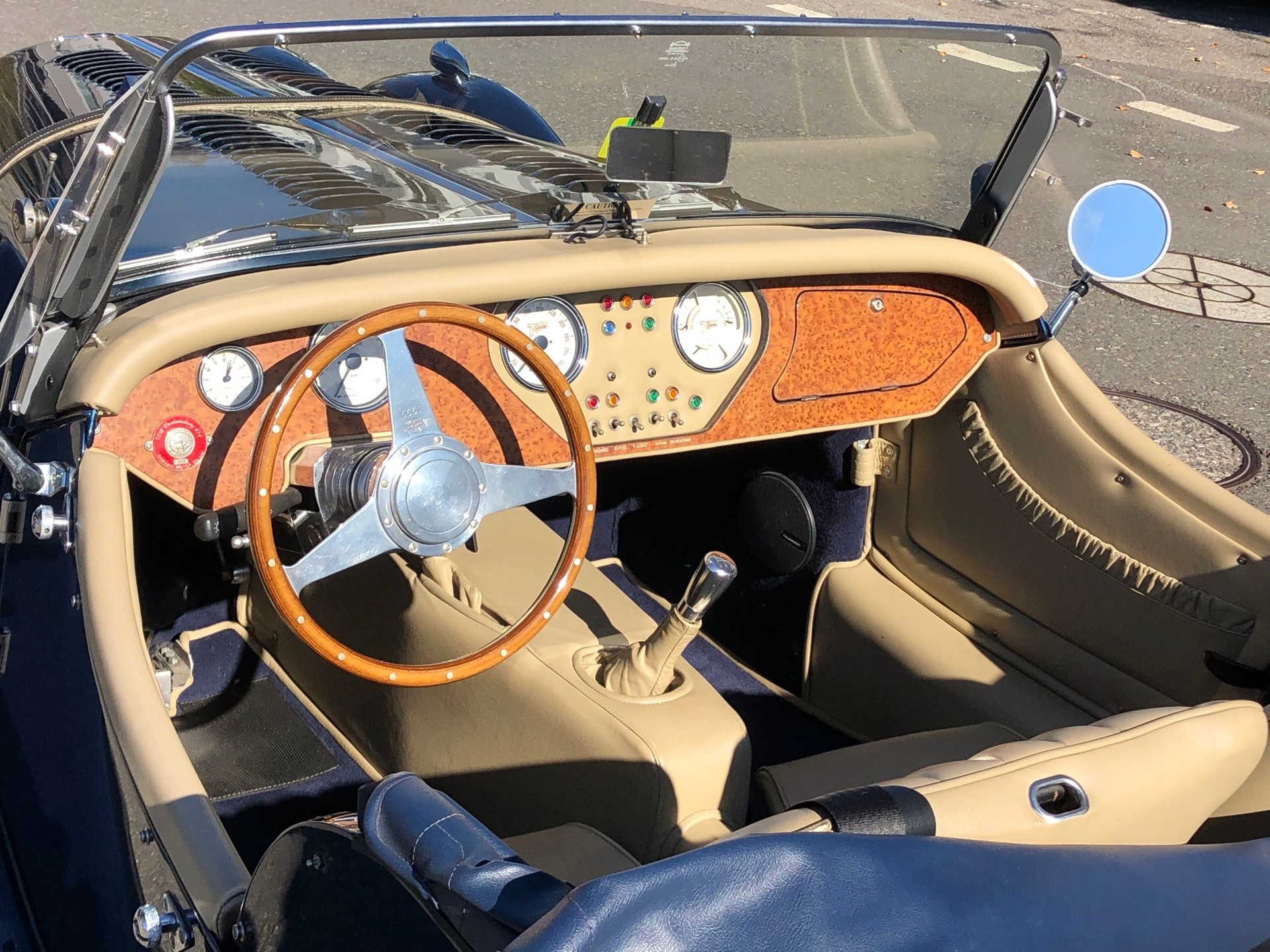 MORGAN 70th Anniversary 4/4-image-2