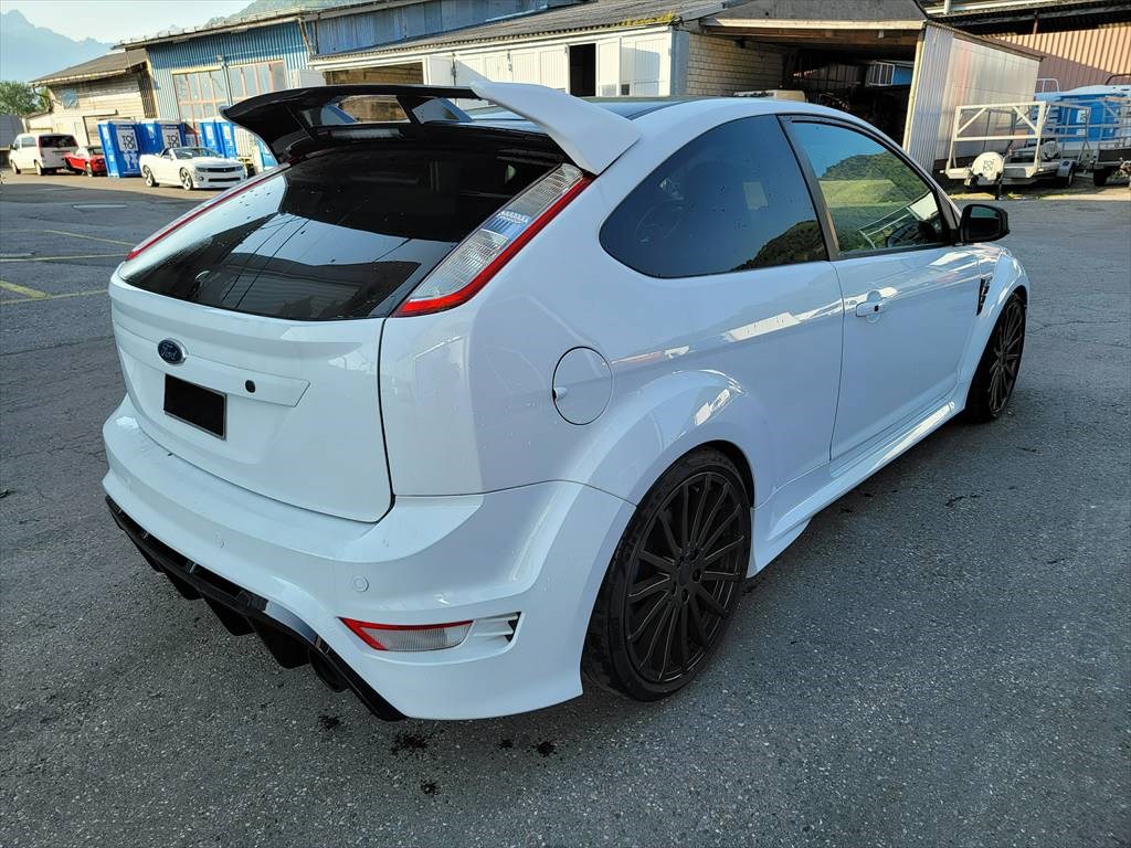 FORD Focus 2.5 Turbo RS-image-4