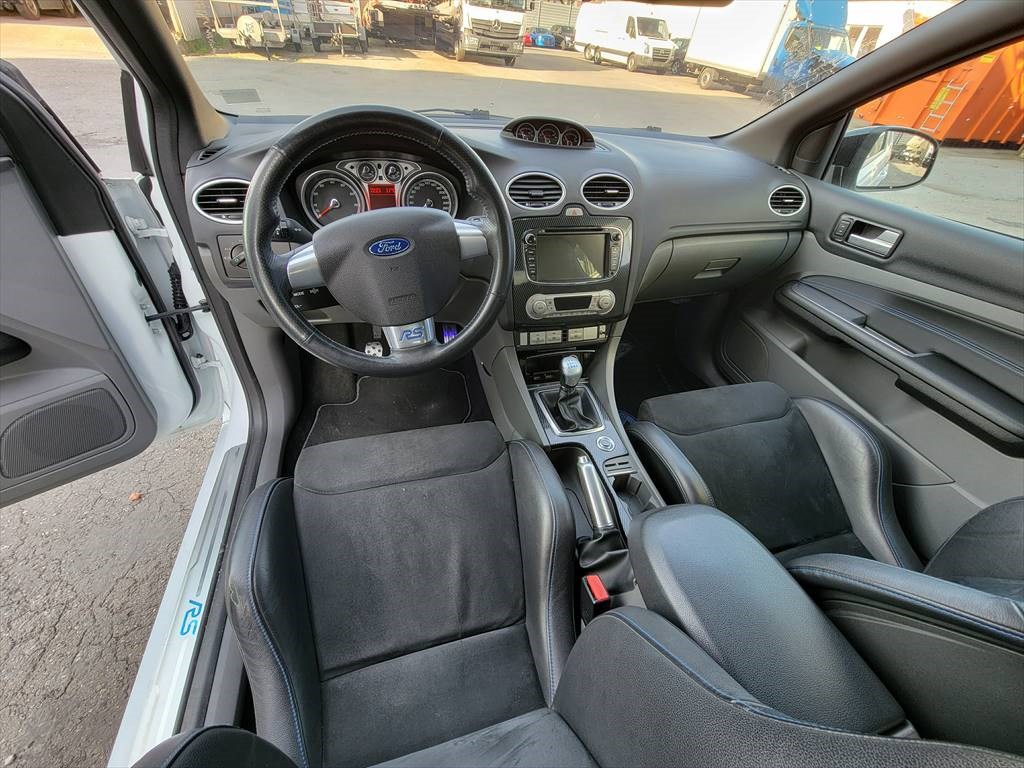 FORD Focus 2.5 Turbo RS-image-10
