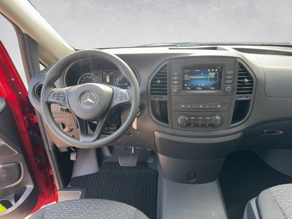 MERCEDES-BENZ eVito 129 Tourer Pro-image-14