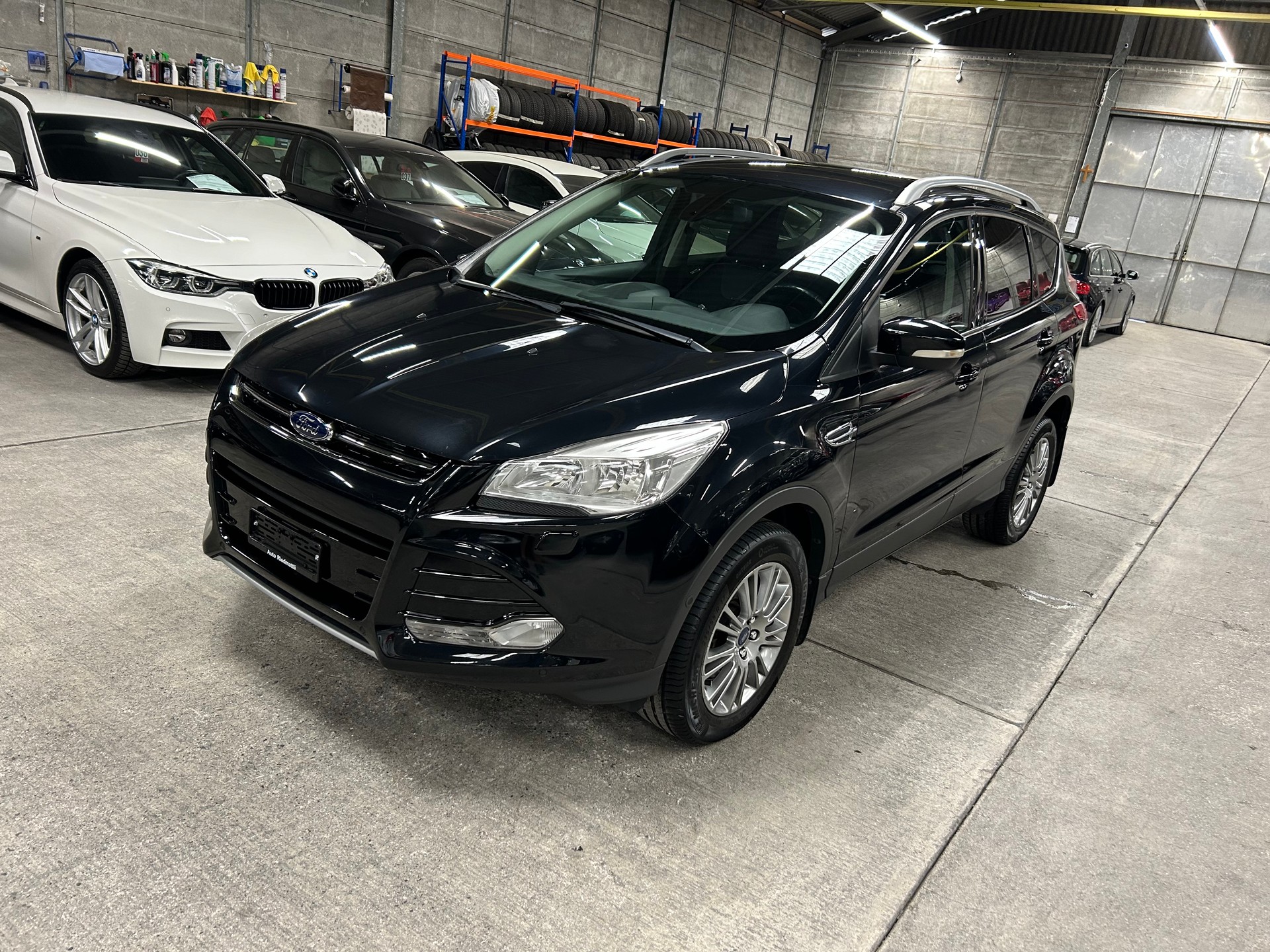 FORD Kuga 2.0 TDCi Carving 4WD PowerShift-image-6