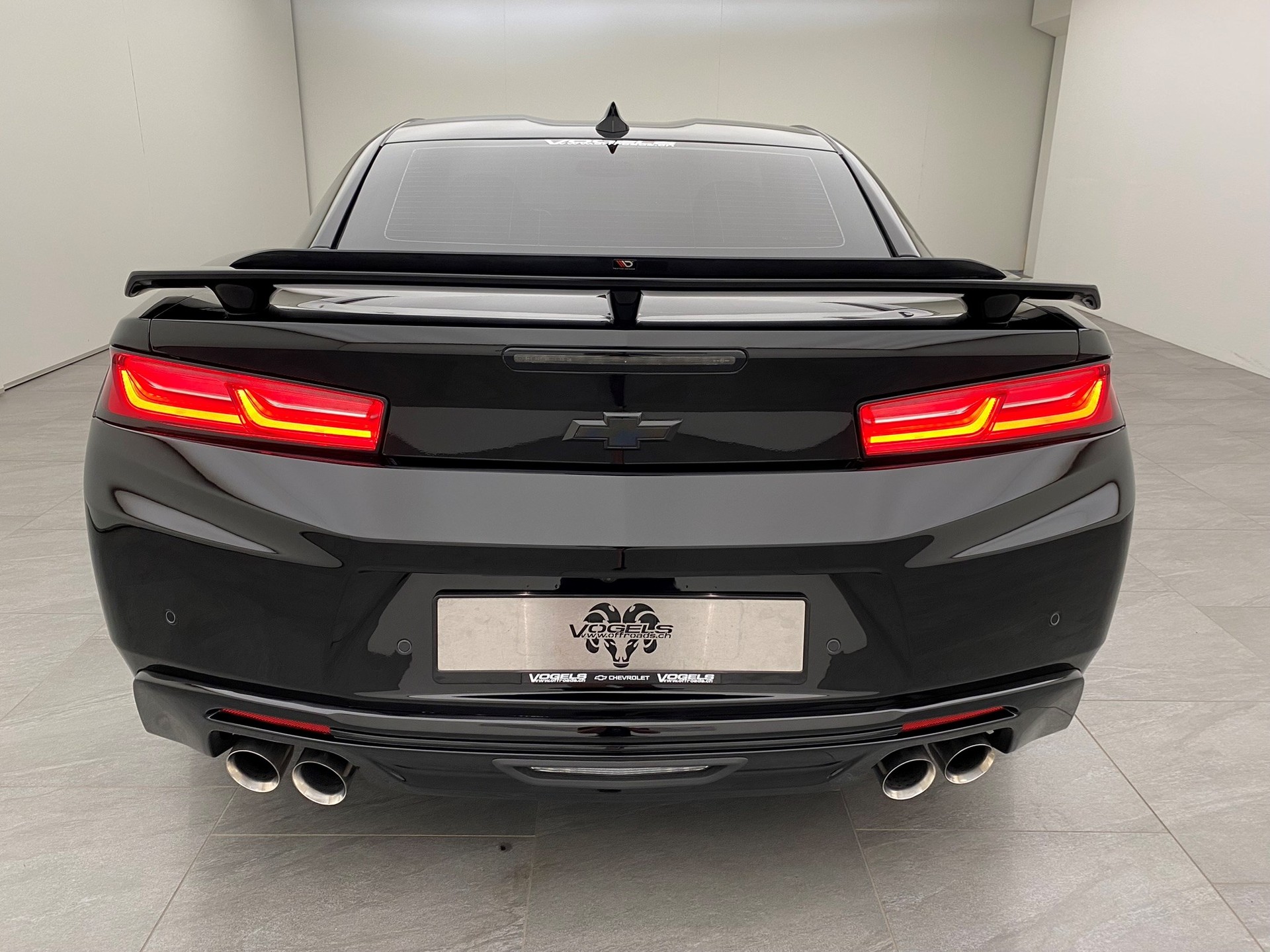 CHEVROLET Camaro 6.2 Coupe-image-4