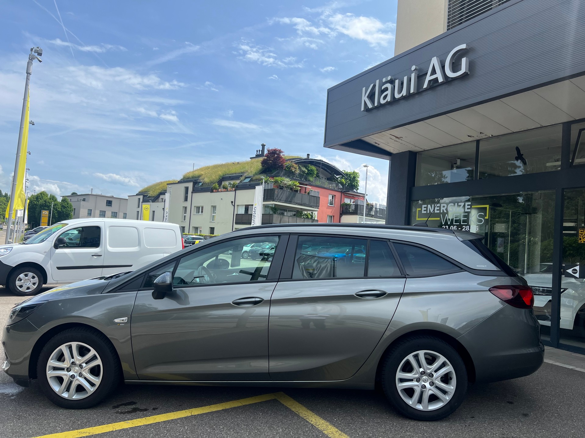 OPEL Astra K ST 1.2i Turbo Edition-image-2
