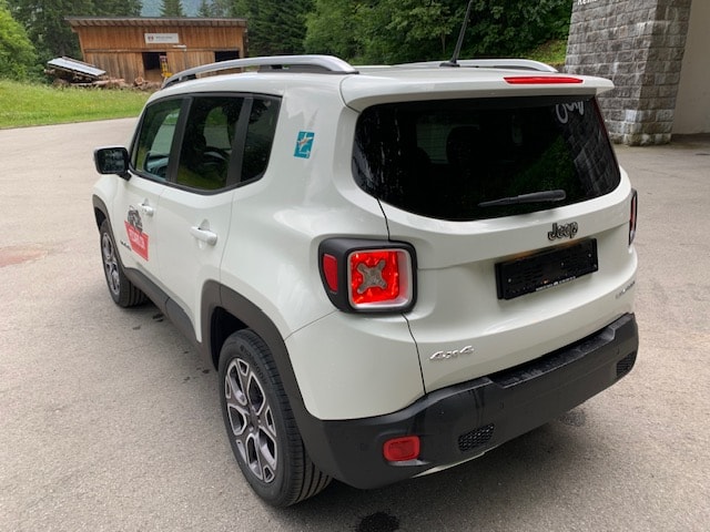 JEEP Renegade 2.0 CRD Limited AWD + Low Range 9ATX-image-3