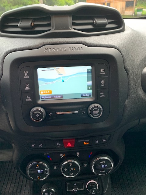 JEEP Renegade 2.0 CRD Limited AWD + Low Range 9ATX-image-8