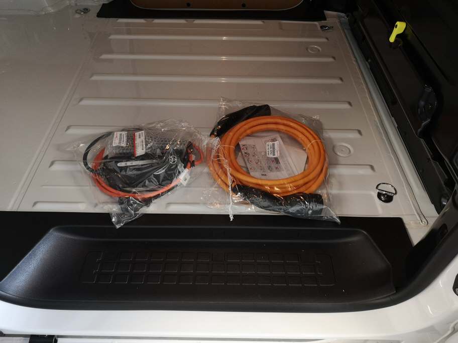 TOYOTA PROACE Van L1 75KWh Advanced-image-5
