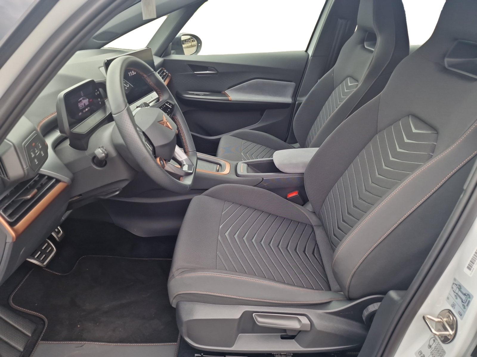 CUPRA Born 77 kWh e-Boost 231PS Reichweite 548 km-image-10