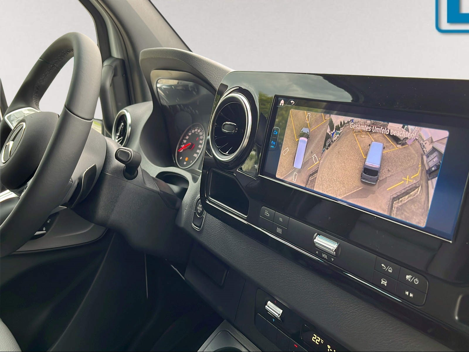 MERCEDES-BENZ Sprinter 319 CDI Standard 9G-TRONIC 4x4-image-9
