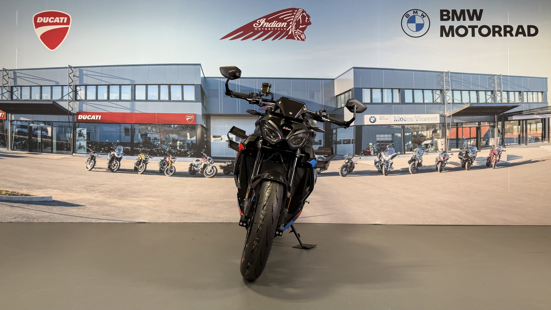 BMW M 1000 R Competition Leasing à partir de 2.9%-showroom-element-1