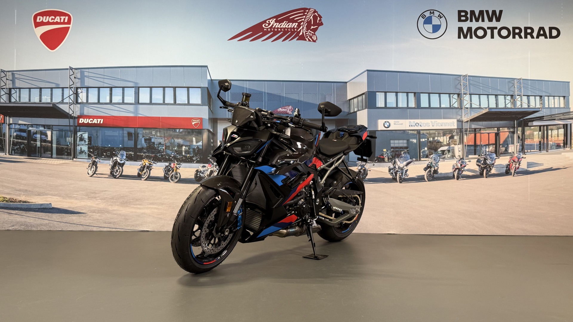 BMW M 1000 R Competition Leasing à partir de 2.9%-showroom-element-2
