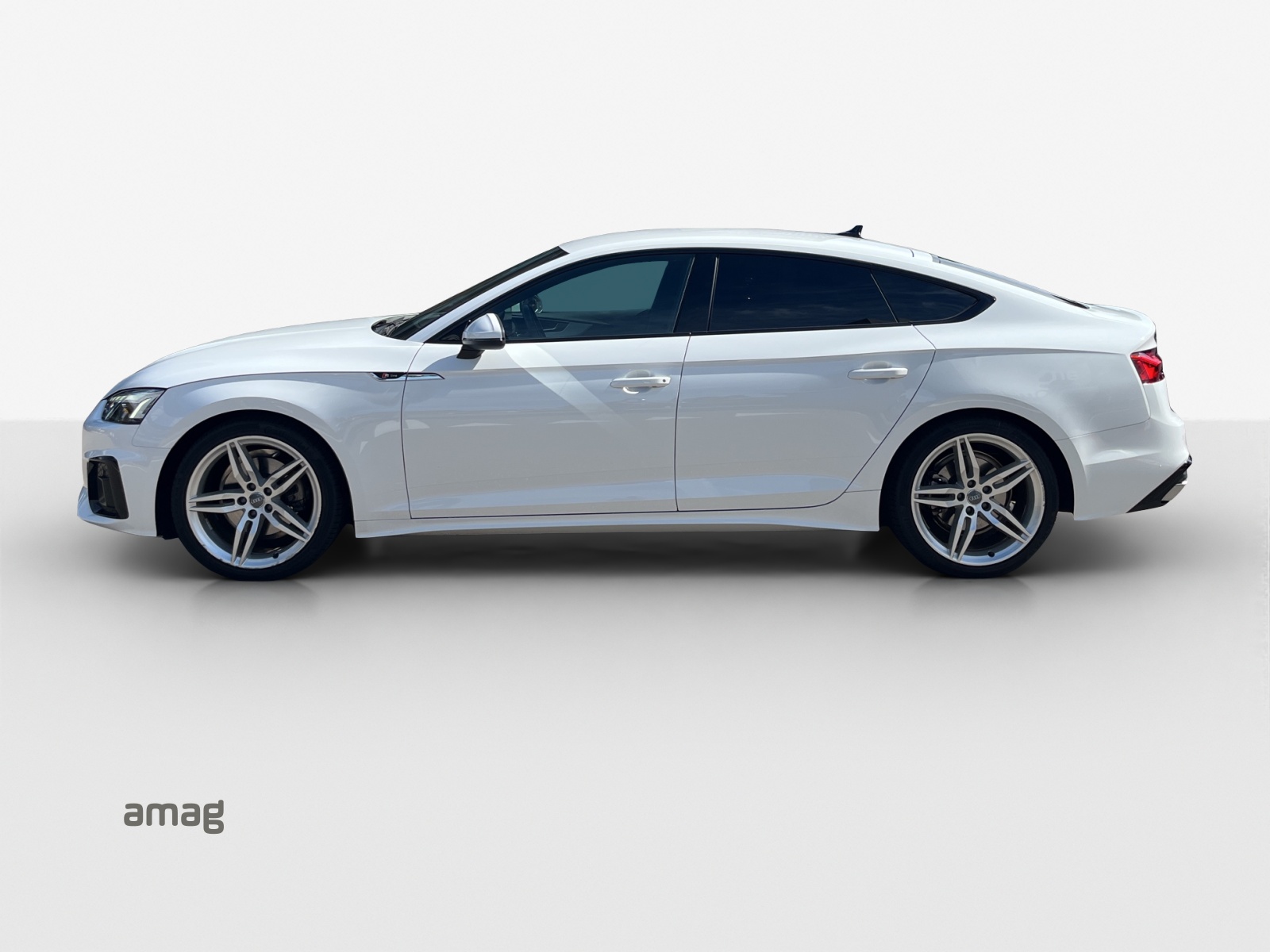 AUDI A5 Sportback 35 TDI S-Line Attraction S-tronic-image-1