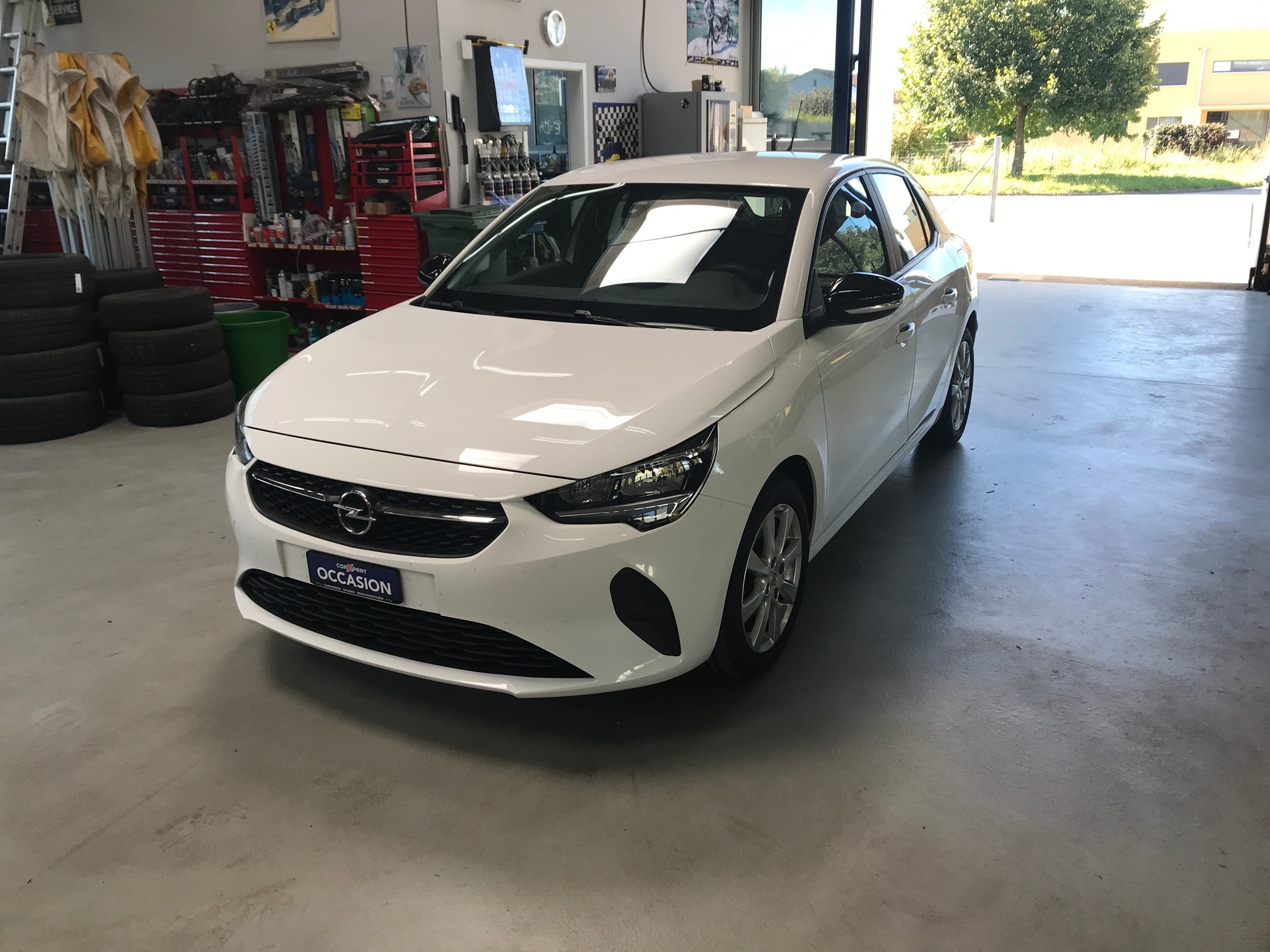 OPEL Corsa 1.2 TP Edition-image-1