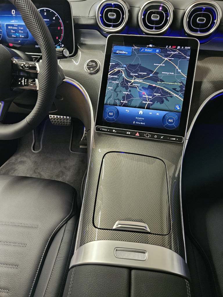 MERCEDES-BENZ C 220 d 4Matic Kombi AMG Line Swiss Star-image-9