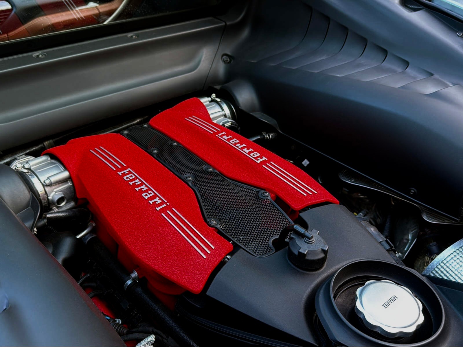 FERRARI 488 GTB *Novitec* *Titanauspuff*-image-10