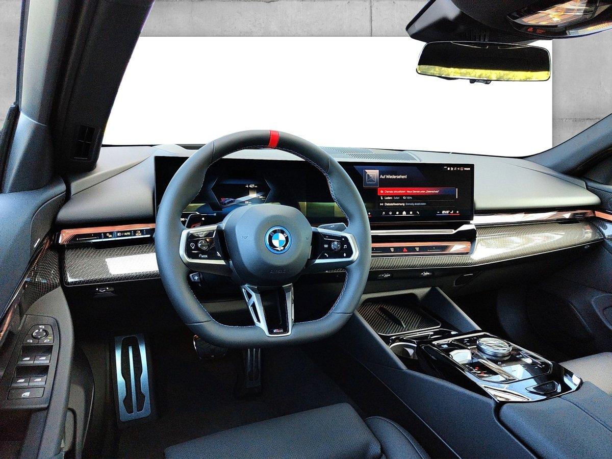 BMW i5 M60 xDrive-image-8