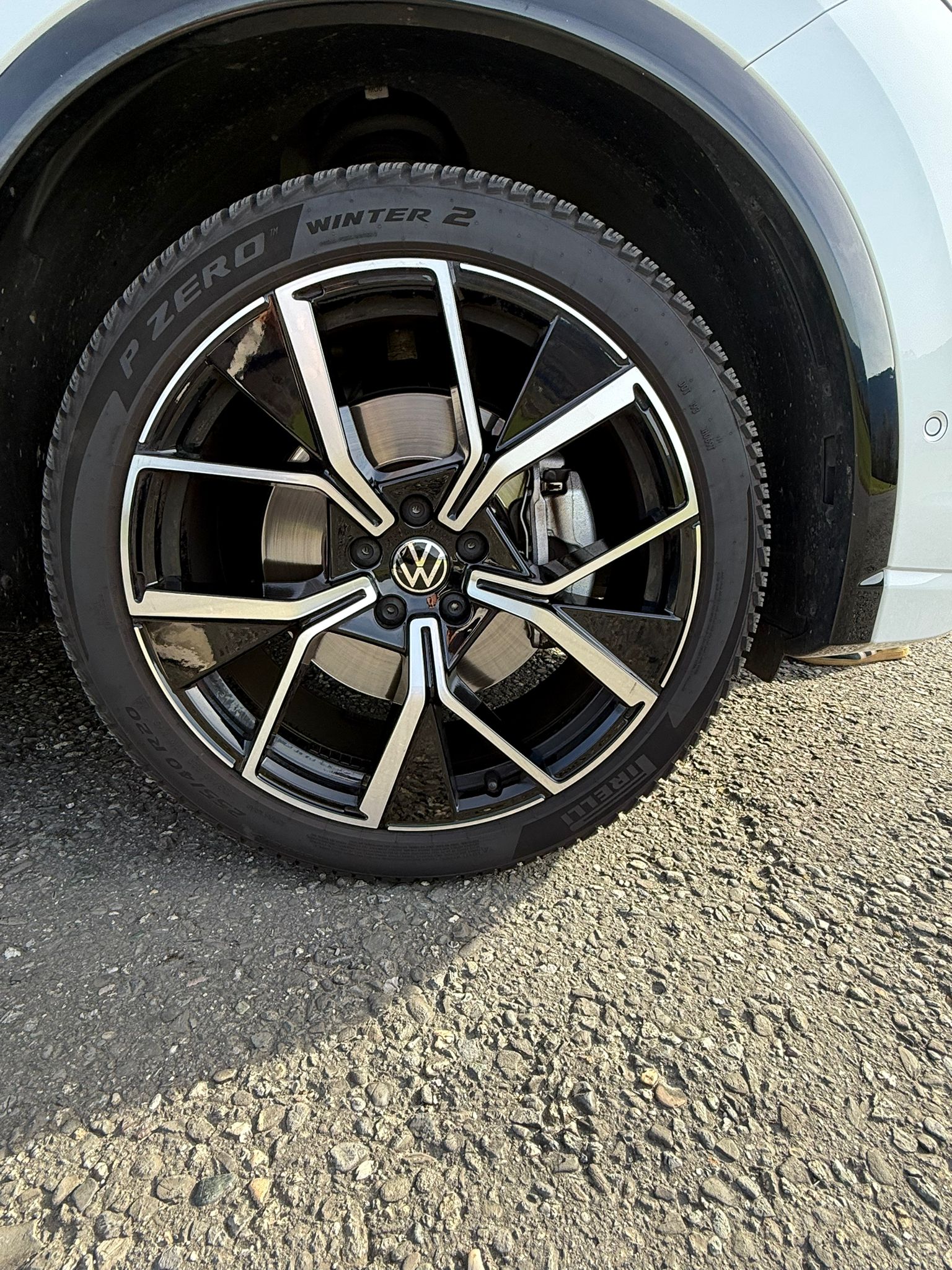 VW Tiguan 2.0 TDI SCR United 4Motion DSG-image-4
