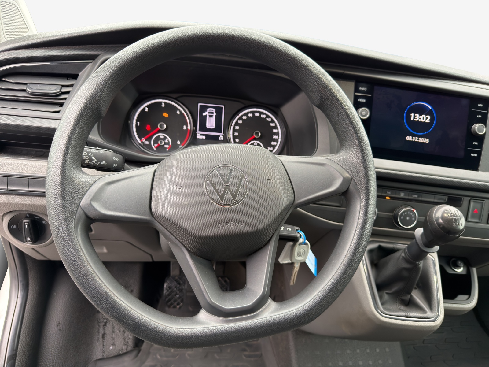 VW T6.1 2.0 TDI 4Motion-image-9