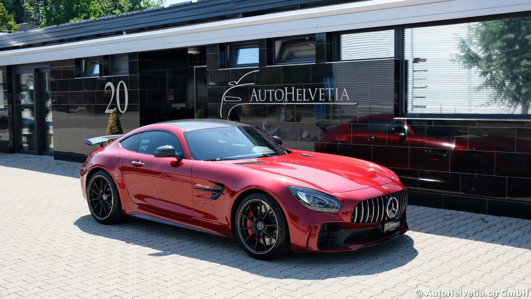 MERCEDES-BENZ AMG GT R Speedshift DCT-image-17