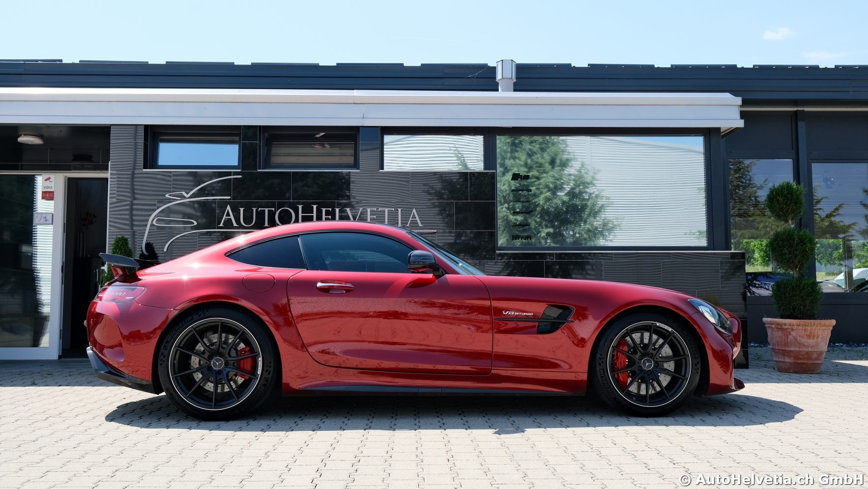 MERCEDES-BENZ AMG GT R Speedshift DCT-image-3