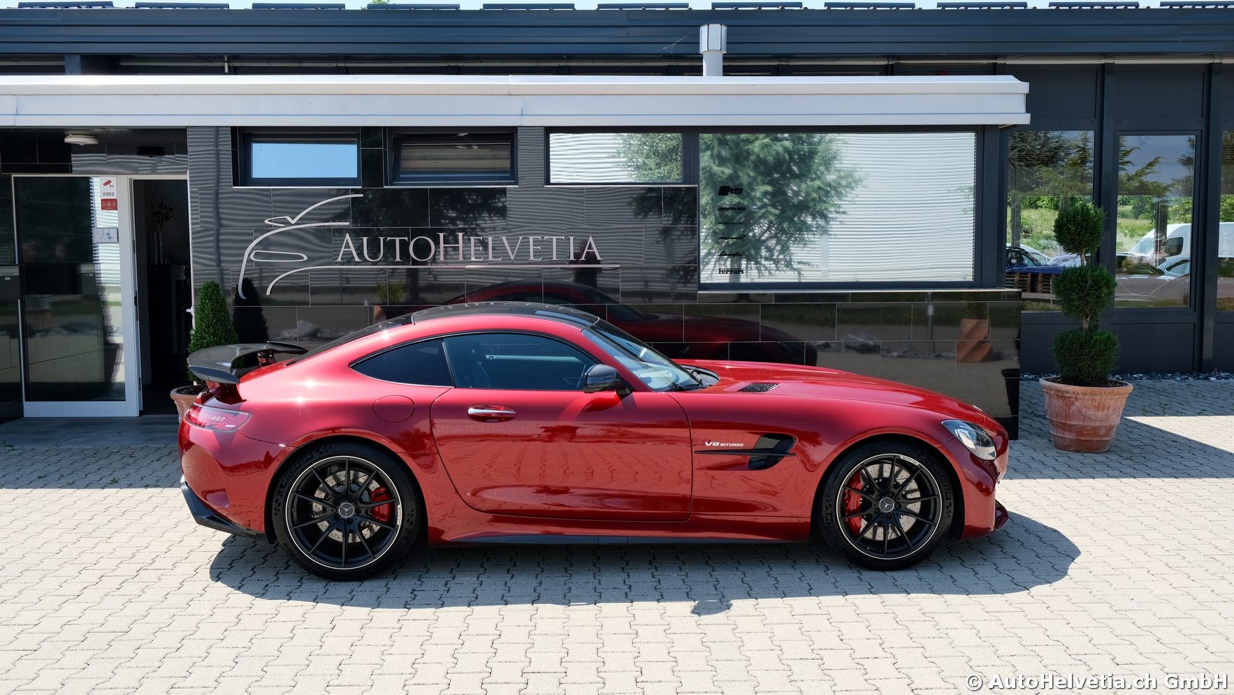 MERCEDES-BENZ AMG GT R Speedshift DCT-image-18