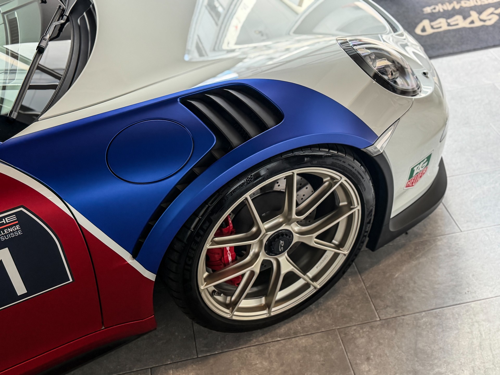 PORSCHE 911 GT3 RS PDK-image-2