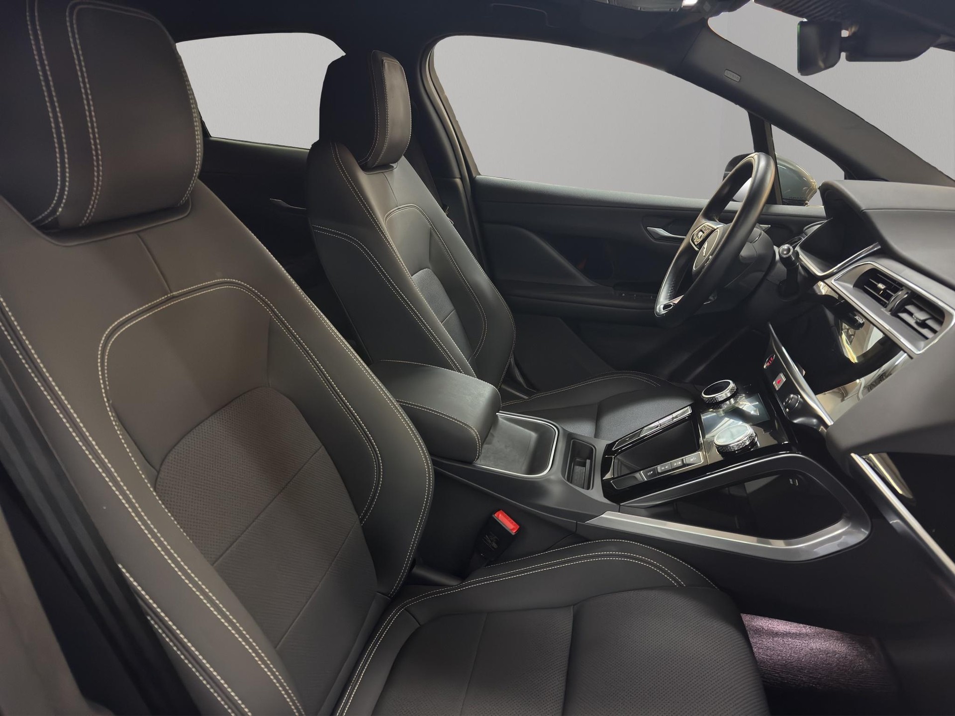 JAGUAR I-Pace EV400 S AWD-image-8