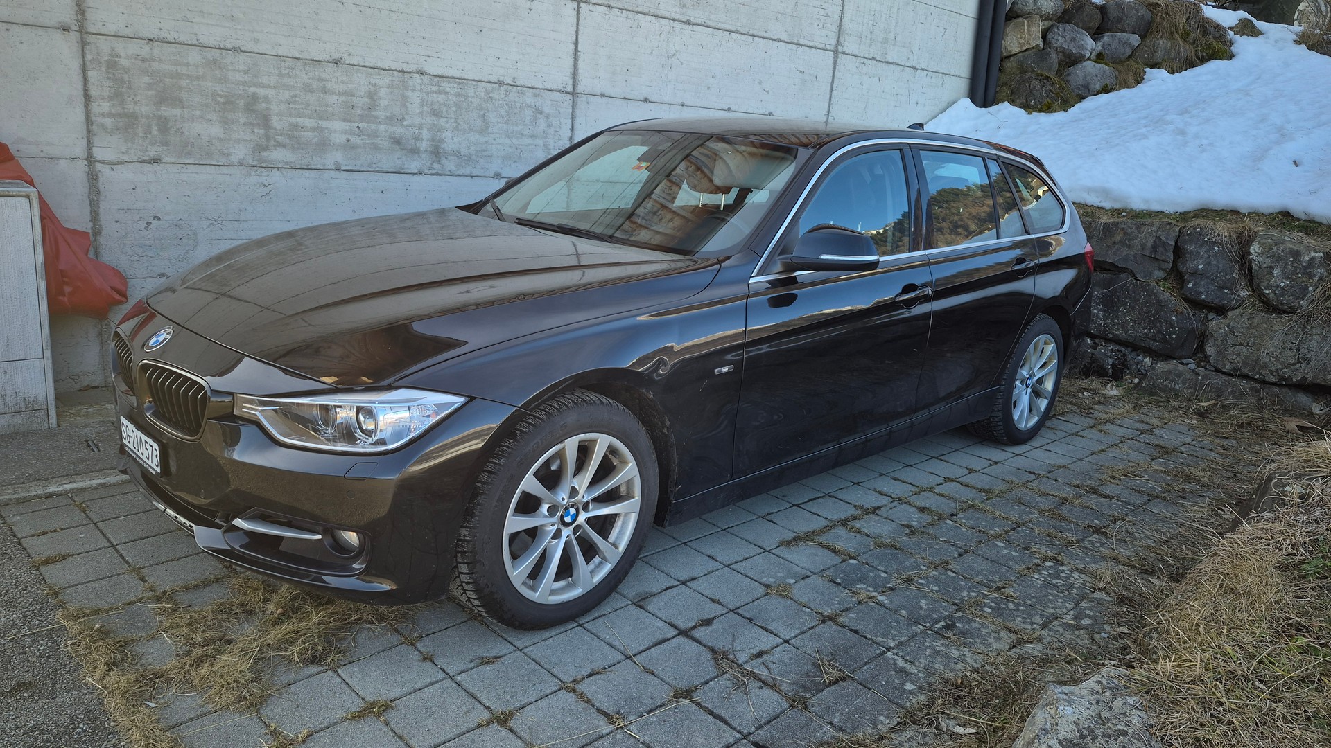 BMW 328i xDrive Touring Sport Line-image-10