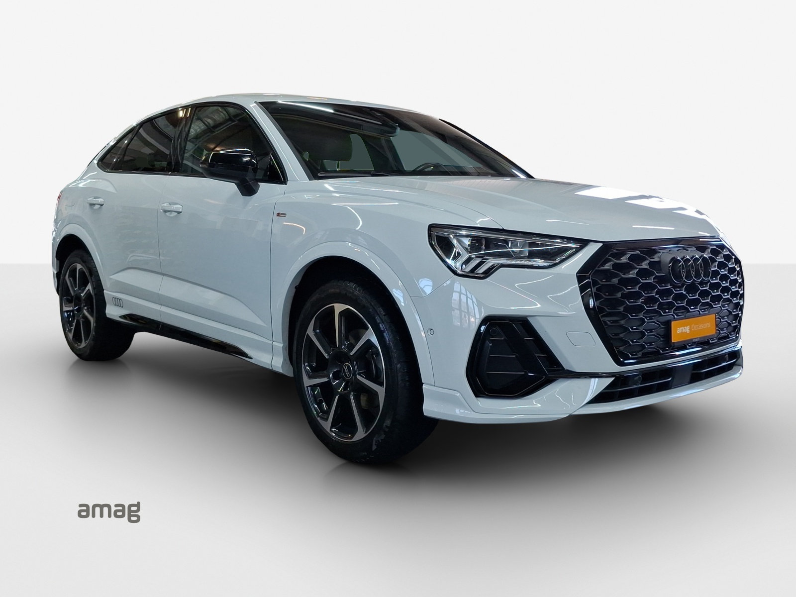 AUDI Q3 Sportback 35 TFSI S line Attraction S-tronic-image-6