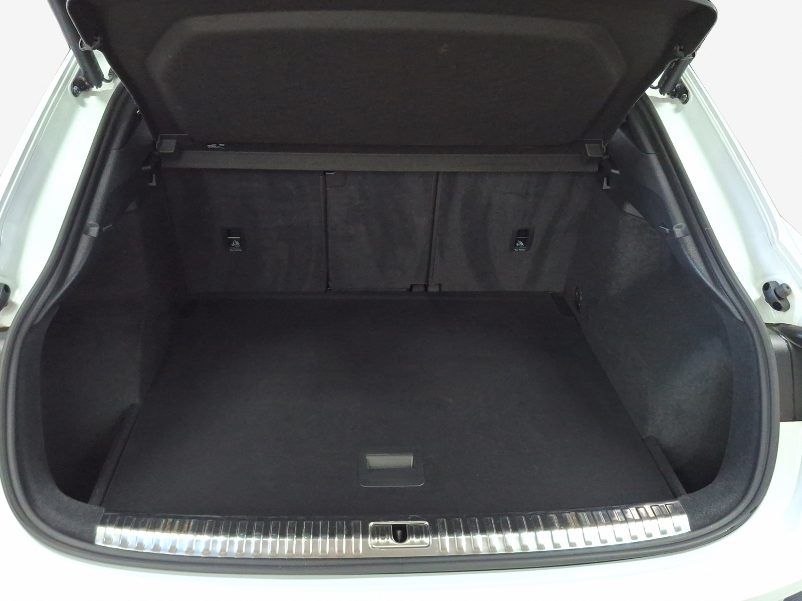 AUDI Q3 Sportback 35 TFSI S line Attraction S-tronic-image-12