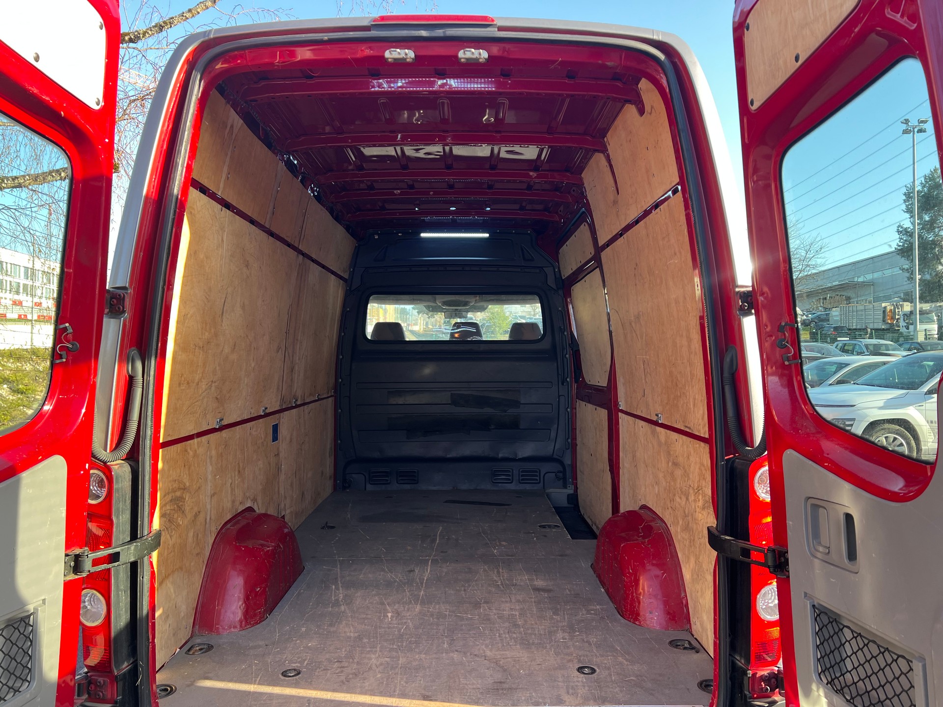 VW Crafter 35 2.5 BlueTDI 109 PS-image-1