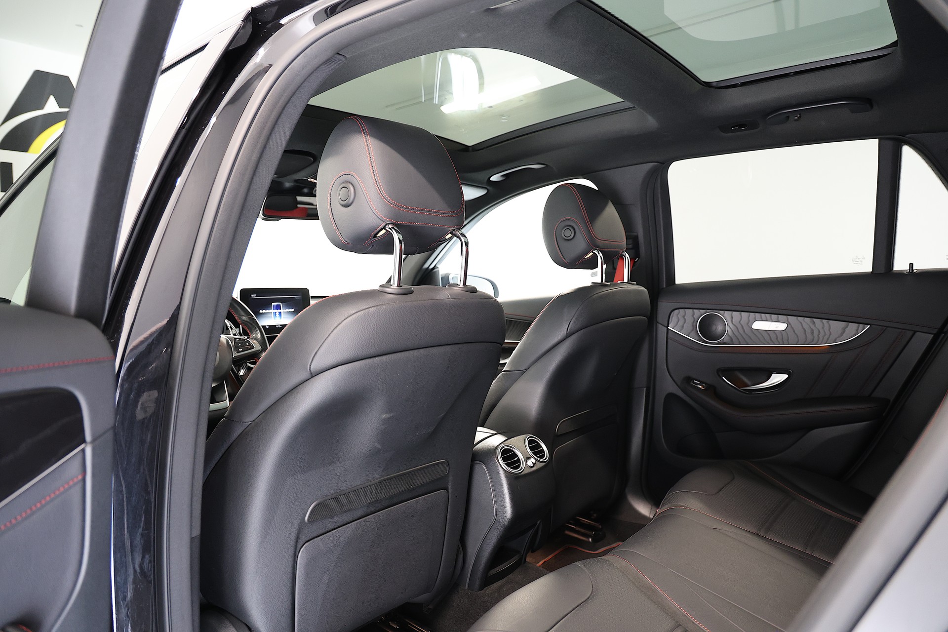 MERCEDES-BENZ GLC 43 AMG 4Matic 9G-Tronic *CH-Fahrzeug mit AHK*-image-18