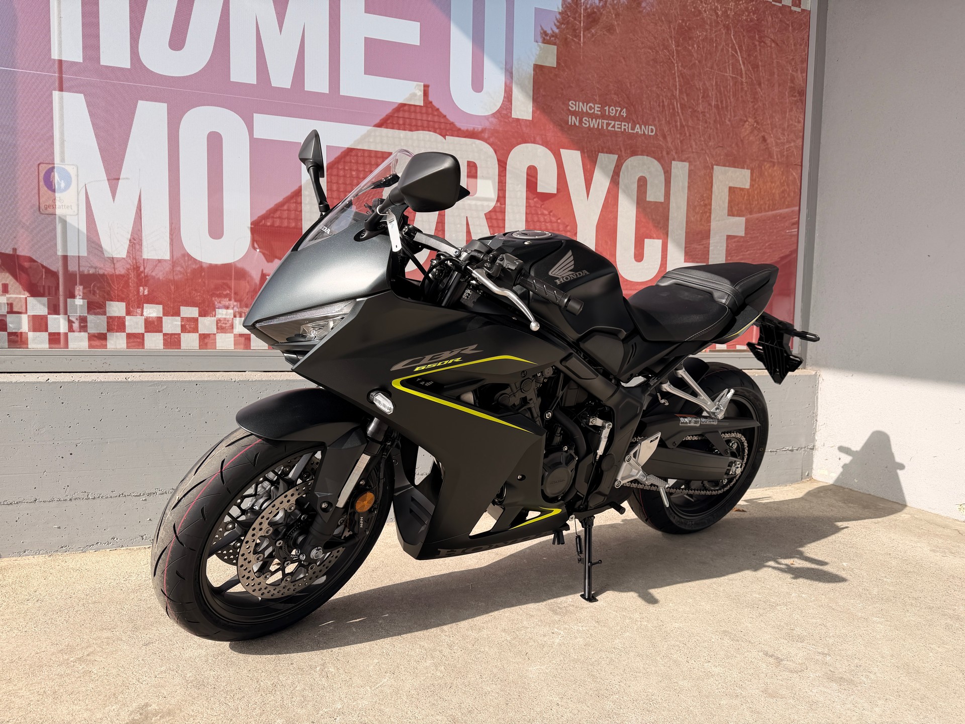HONDA CBR 650 R E-Clutch-showroom-element-2