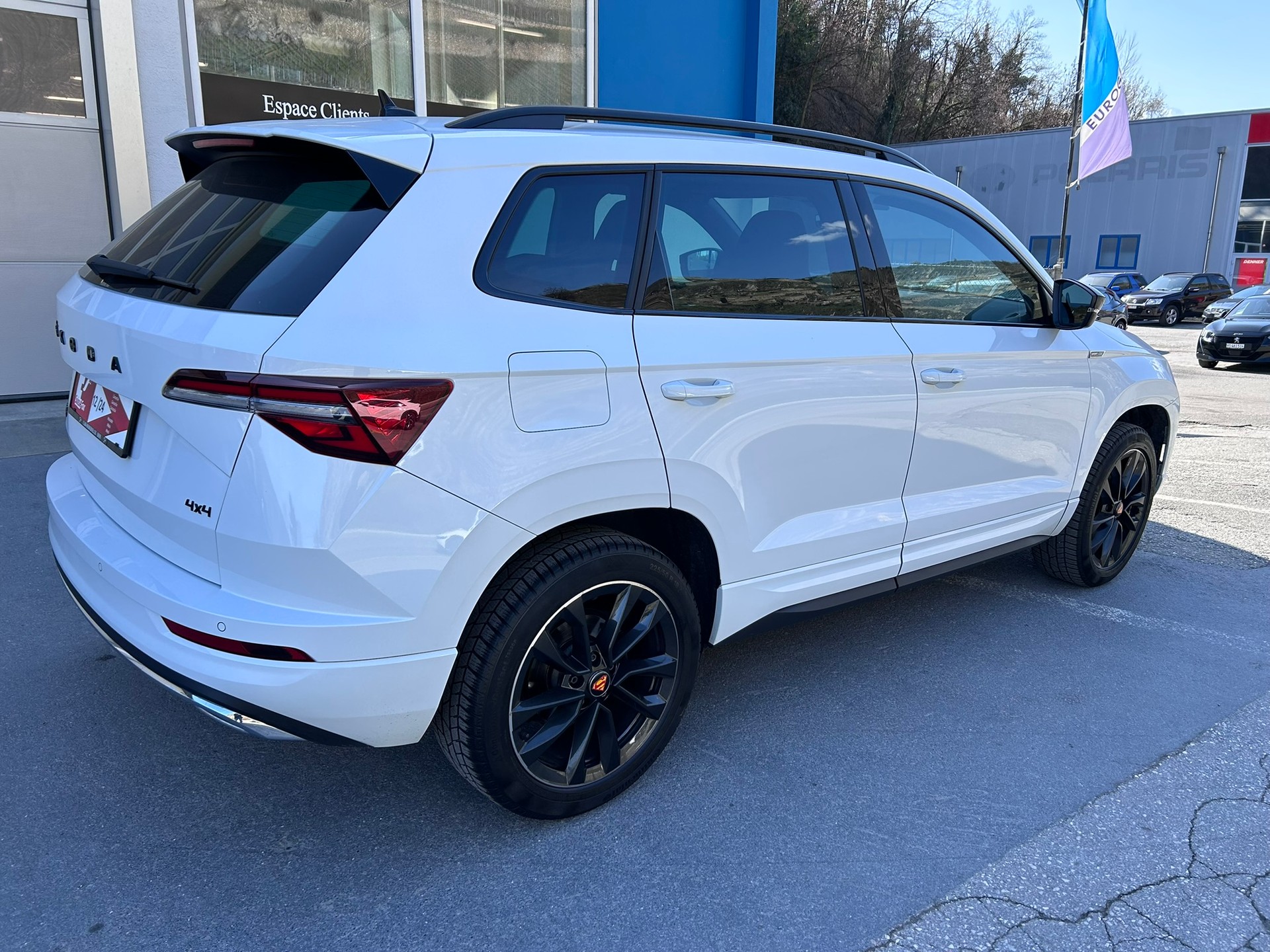 SKODA Karoq 2.0 TSI SportLine 4x4 DSG-image-2