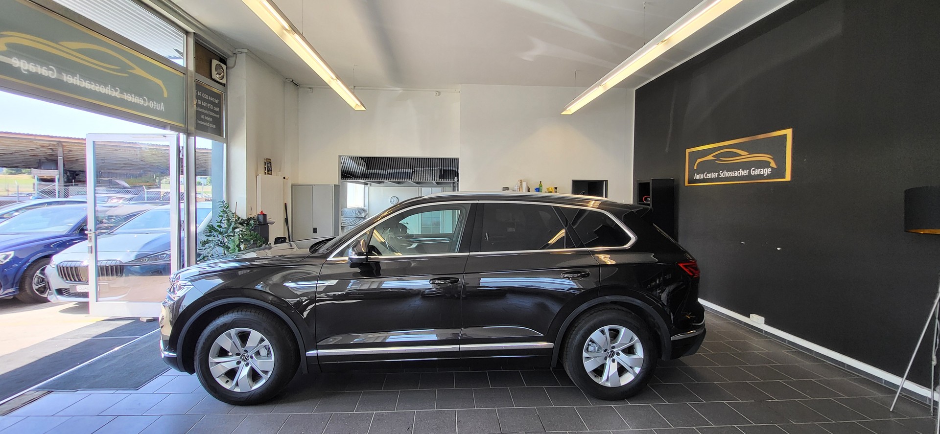 VW Touareg 3.0 TDI Atmosphere Tiptronic-image-4