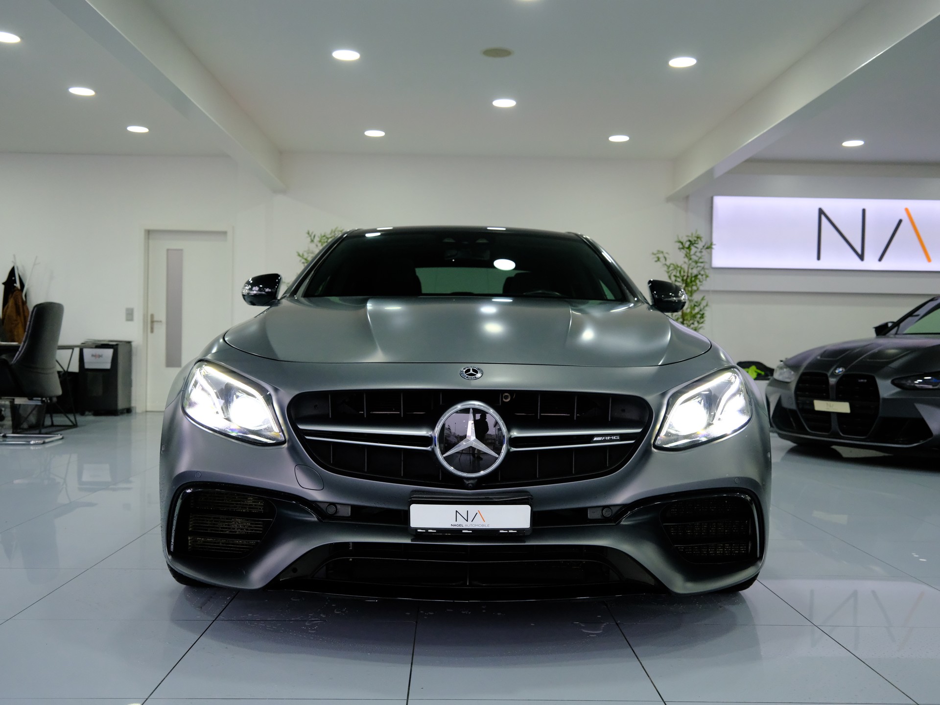 MERCEDES-BENZ E 63 AMG 4Matic+ Speedshift MCT-image-2