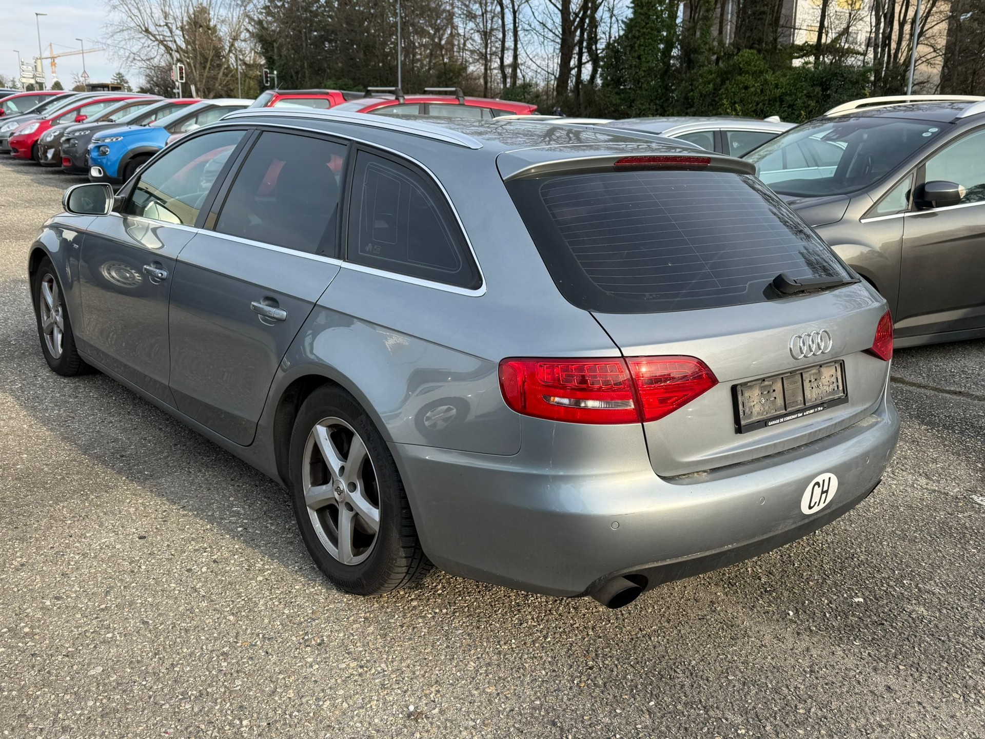 AUDI A4 Avant 2.0 TFSI Style quattro S-Line-image-5