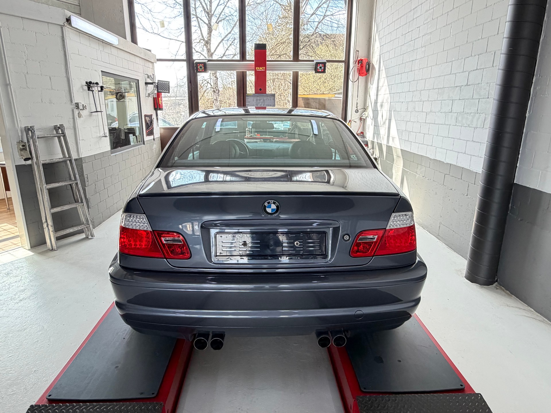 BMW M3 Coupé-image-4