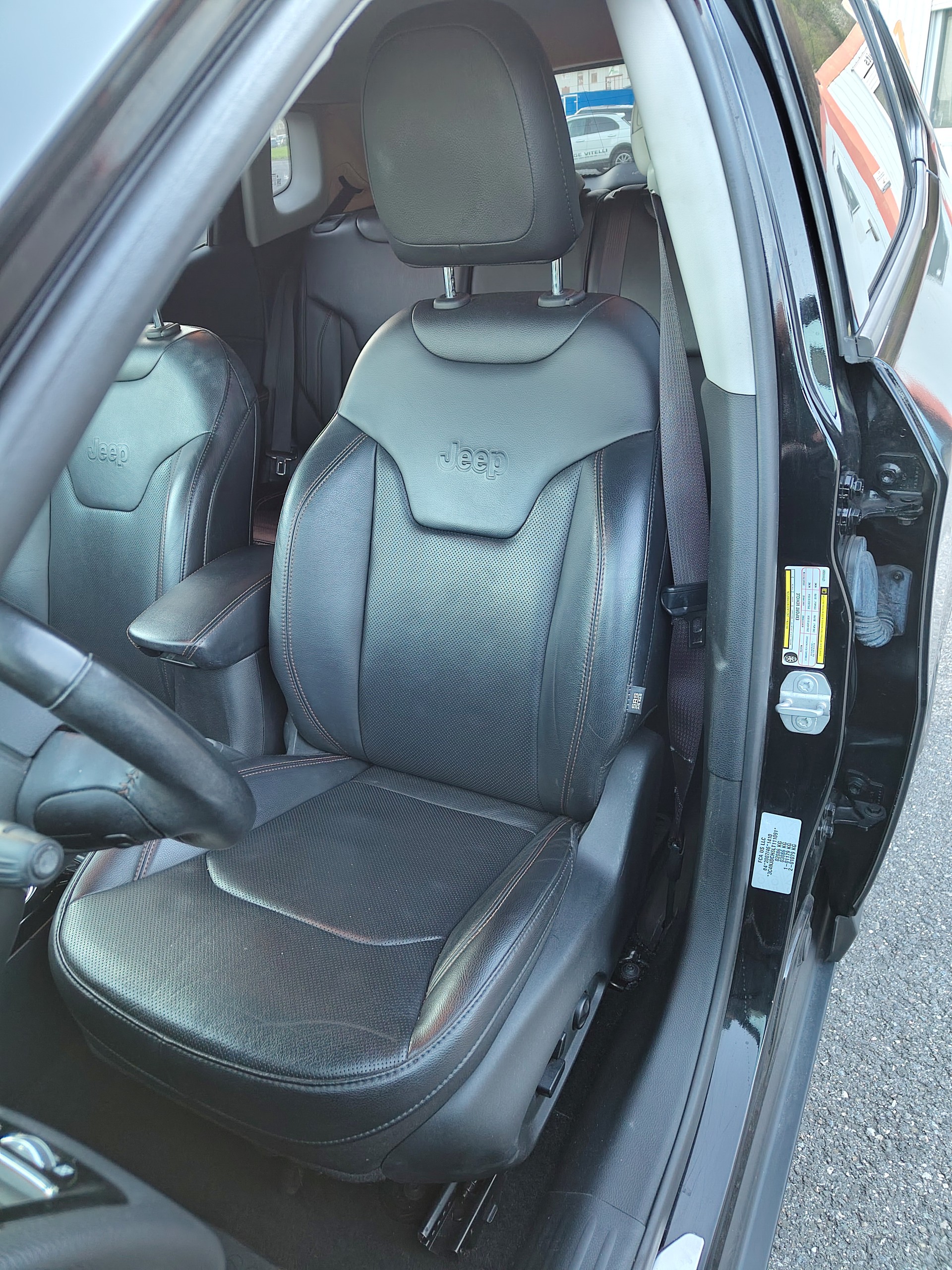 JEEP Compass 1.4 Turbo Limited AWD 9ATX-image-4