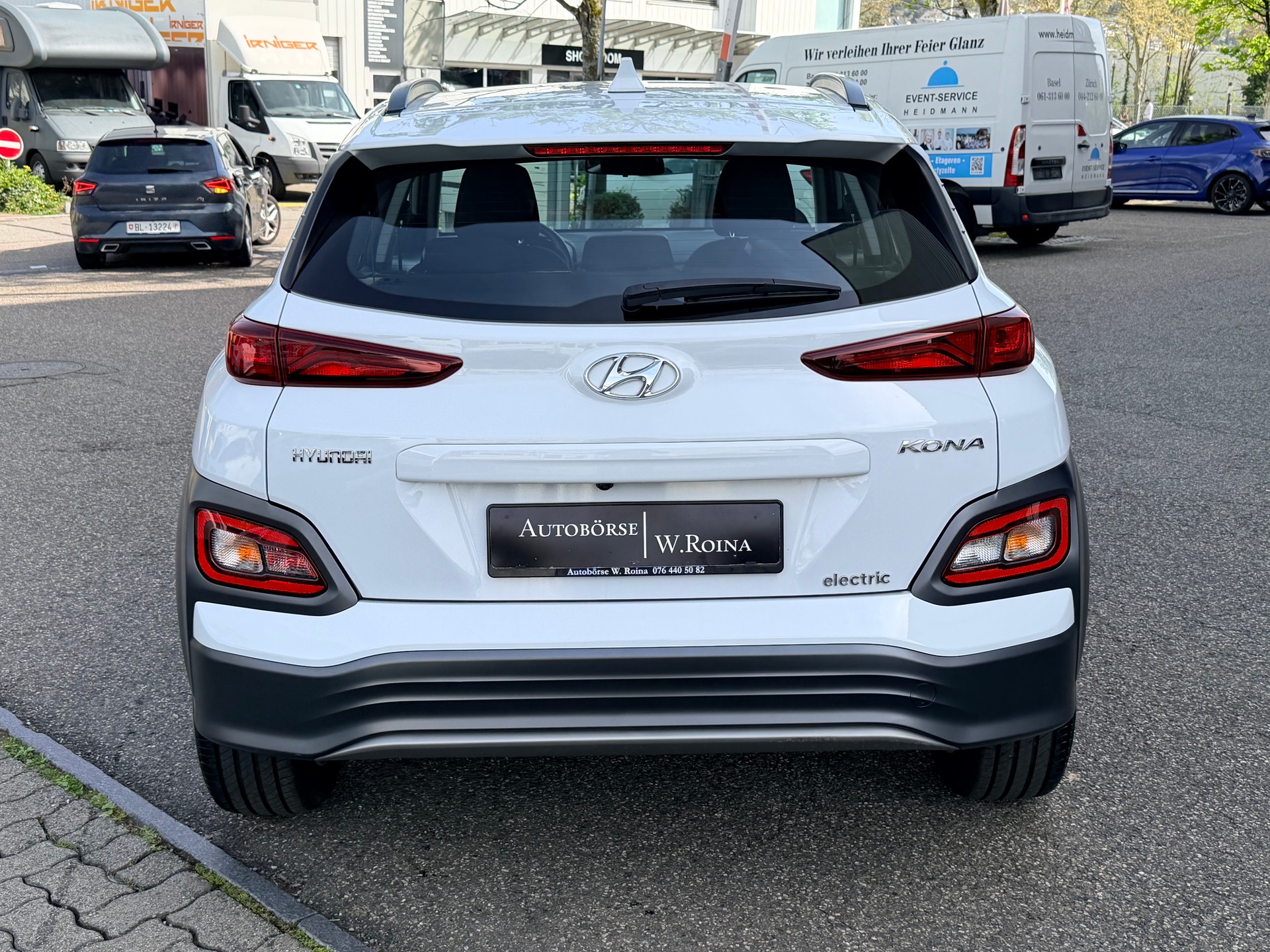 HYUNDAI Kona EV Amplia-image-3