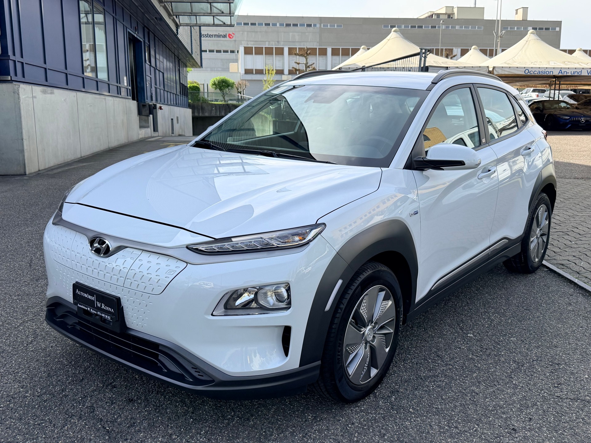 HYUNDAI Kona EV Amplia-image-6