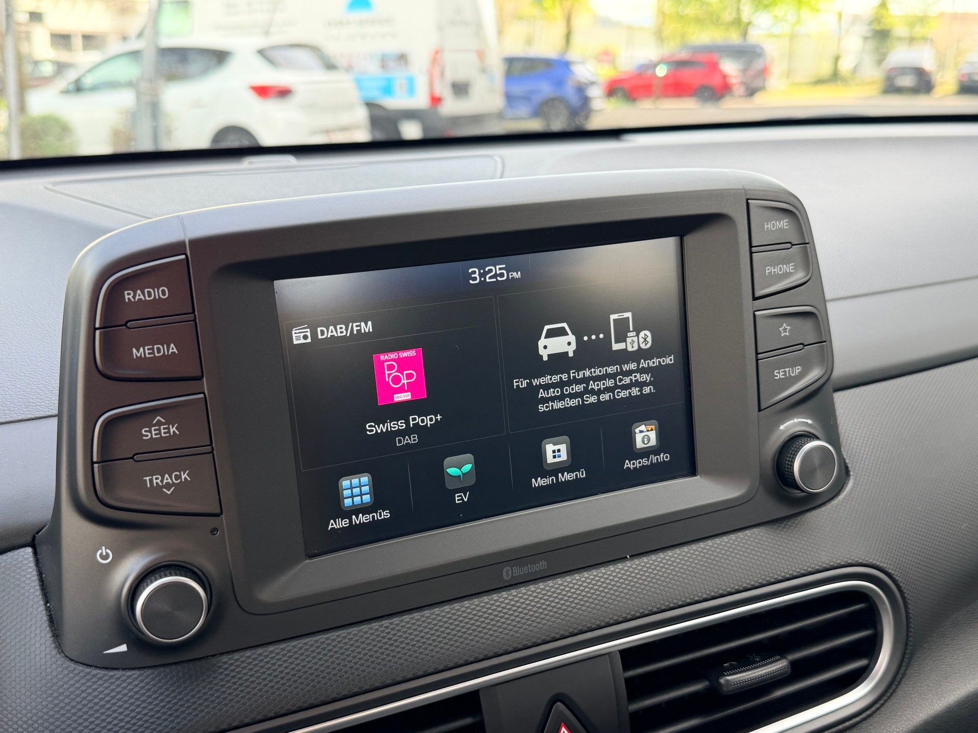 HYUNDAI Kona EV Amplia-image-13