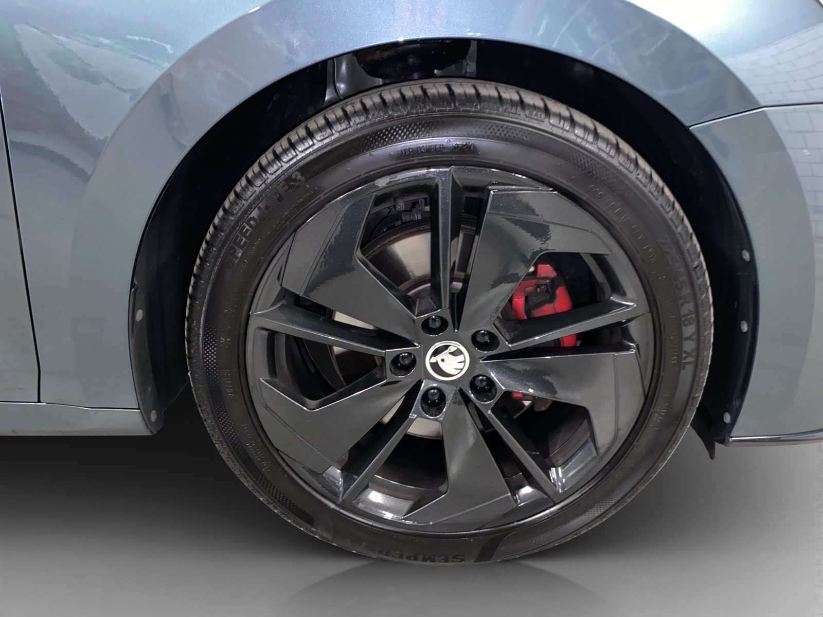 SKODA Octavia Combi 2.0 TDI DSG RS 4x4-image-15