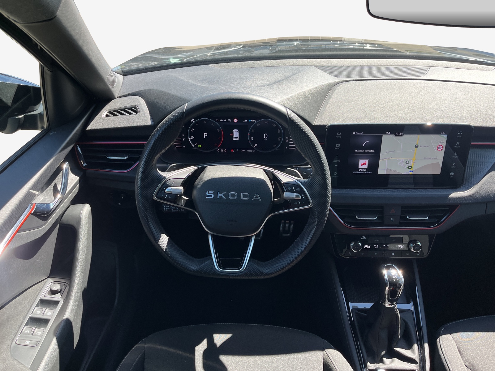 SKODA Kamiq 1.0 TSI Monte Carlo DSG-image-9